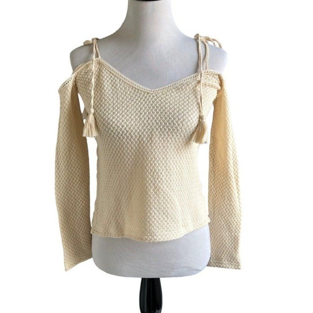 Saylor NIki Thermal Off Shoulder Tie Top